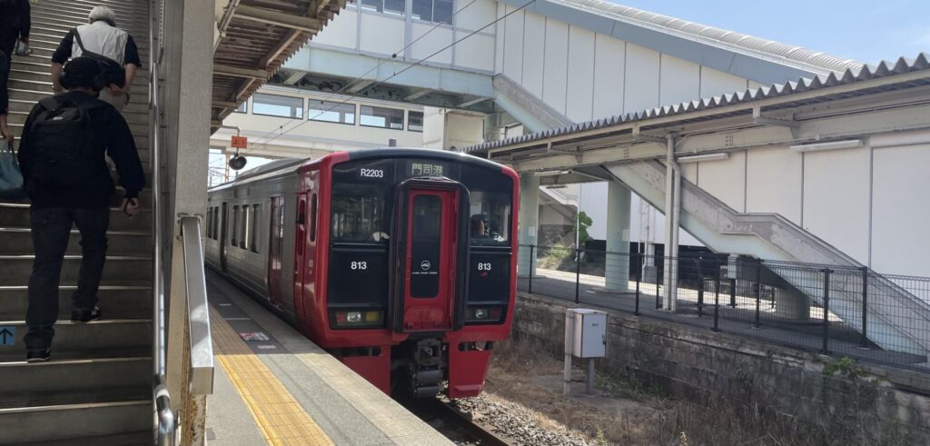 JR鹿児島本線門司港行き